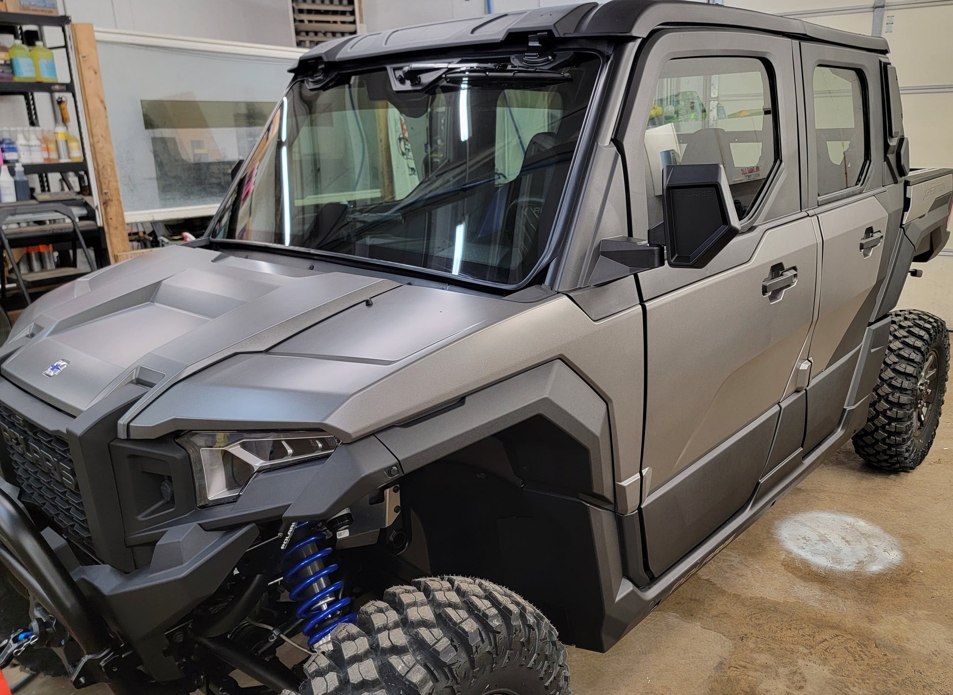 Xpedition windshield banner tint — shade options 5% 20% 35%